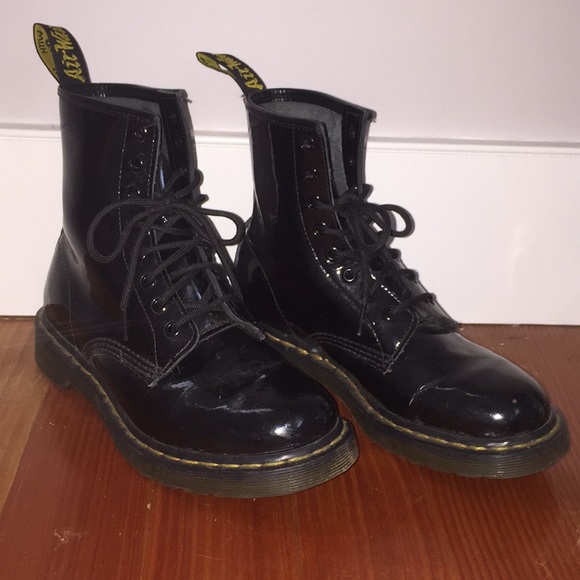 doc martin combat boots